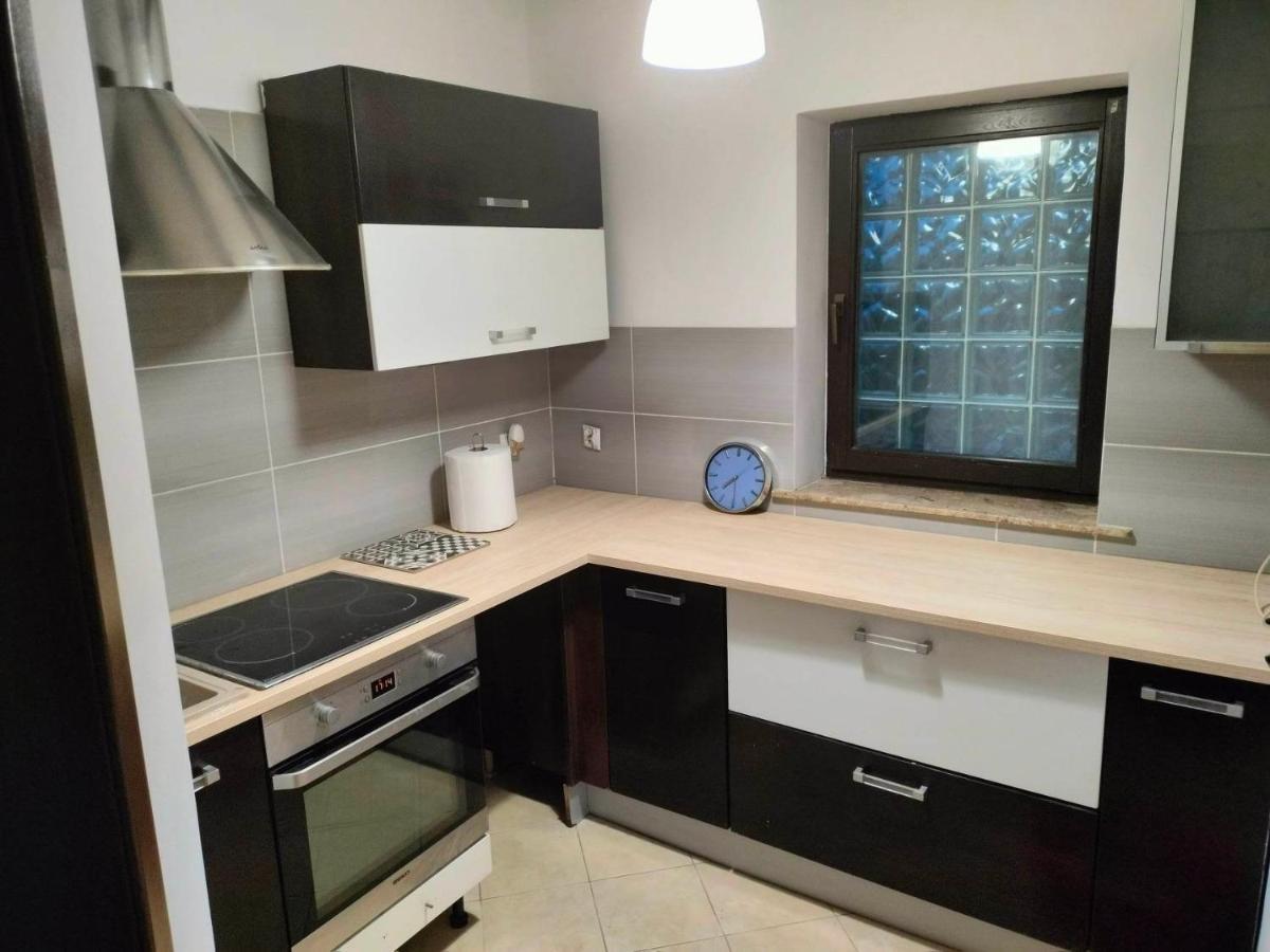Urocze Studia W Lomiankach, 1- Z Sauna I Tarasem, 2- Z Kominkiem, 3- Ekonomiczne, 7Km Metro Mlociny Warszawa Łomianki Esterno foto