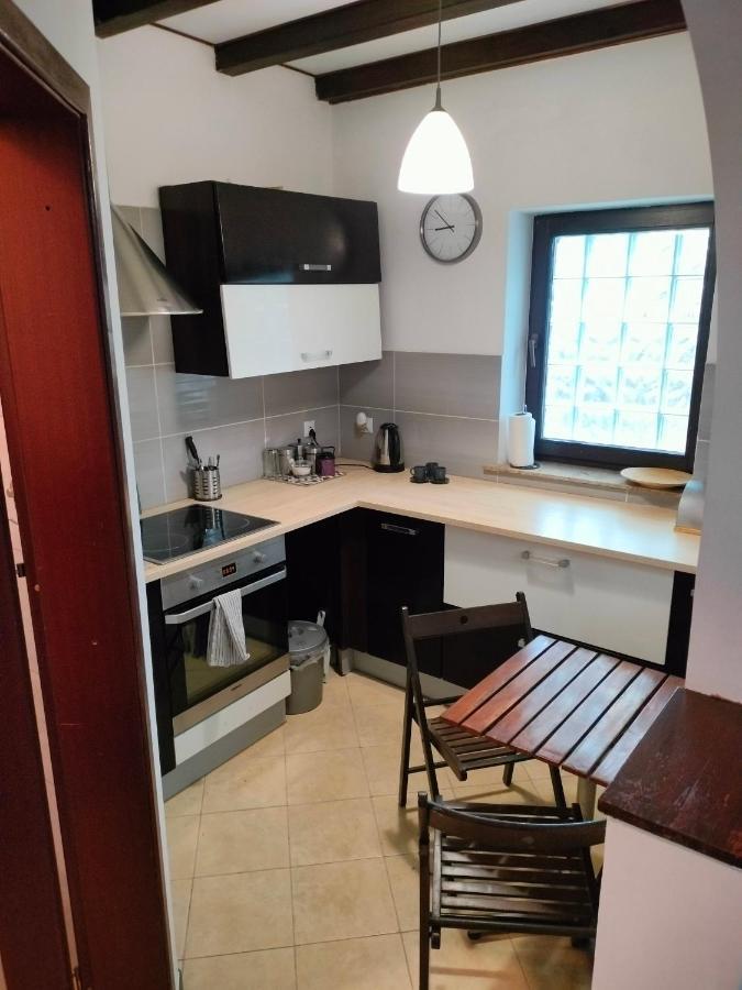 Urocze Studia W Lomiankach, 1- Z Sauna I Tarasem, 2- Z Kominkiem, 3- Ekonomiczne, 7Km Metro Mlociny Warszawa Łomianki Esterno foto