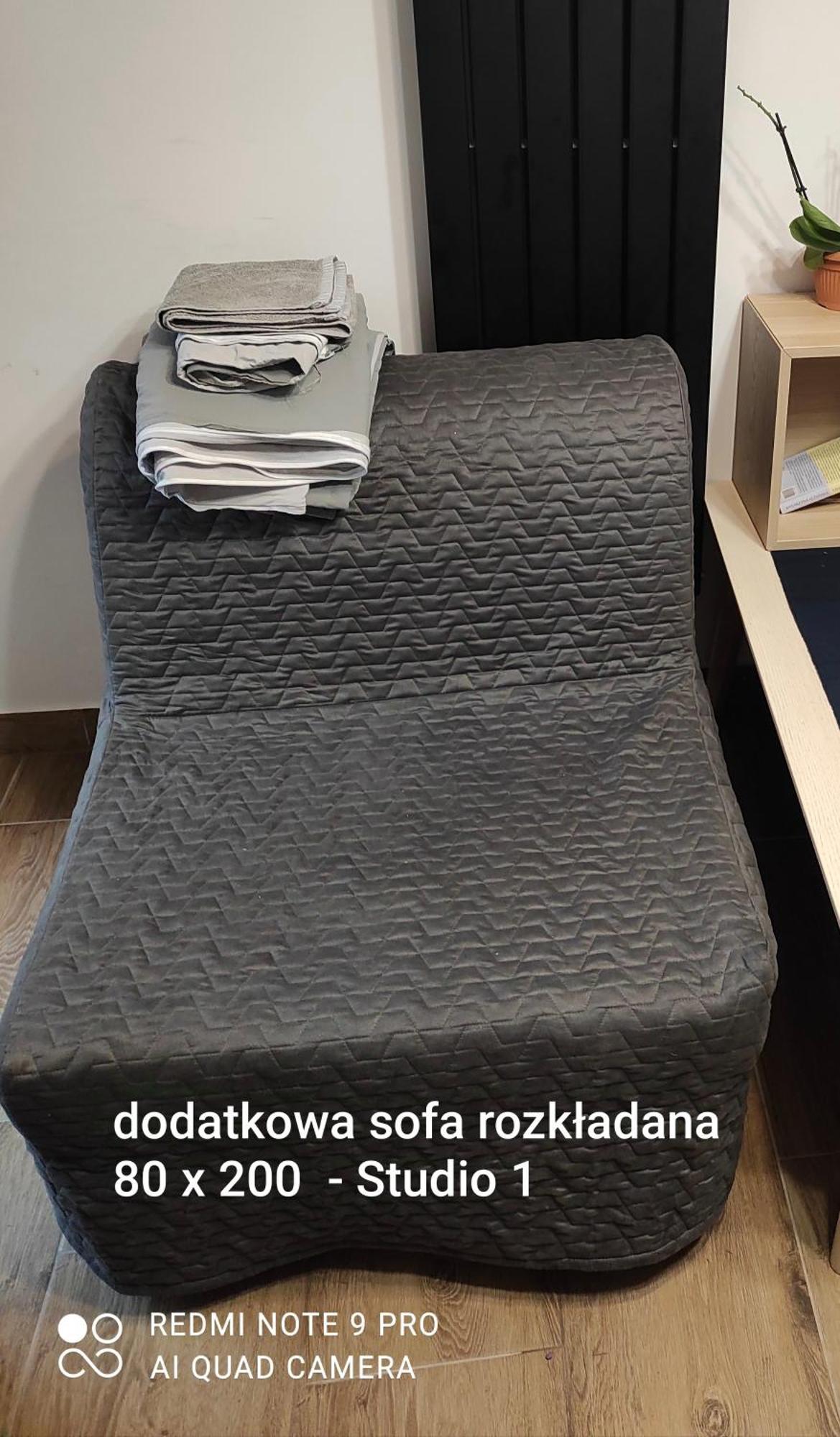 Urocze Studia W Lomiankach, 1- Z Sauna I Tarasem, 2- Z Kominkiem, 3- Ekonomiczne, 7Km Metro Mlociny Warszawa Łomianki Esterno foto