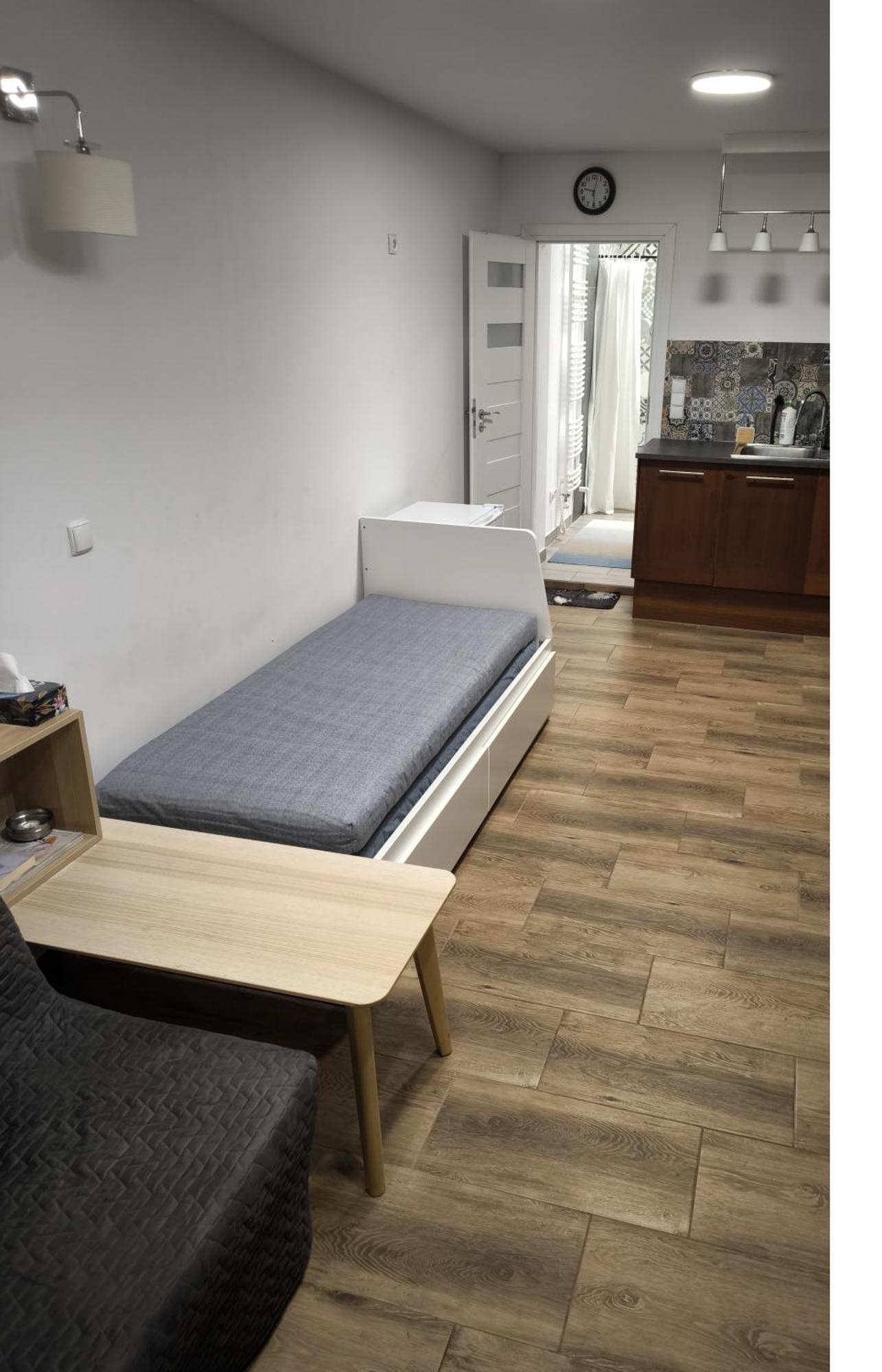 Urocze Studia W Lomiankach, 1- Z Sauna I Tarasem, 2- Z Kominkiem, 3- Ekonomiczne, 7Km Metro Mlociny Warszawa Łomianki Esterno foto